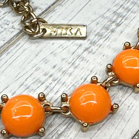MIKA Statement Necklace Triple Layered Chunky Statement Gold Tone Coral Orange P - Picture 5 of 5